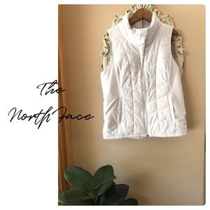 {The North Face} Pseudio soft, vest in cream size L